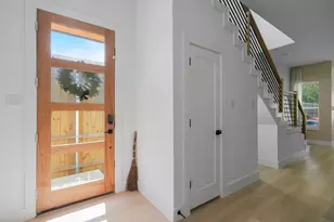 1908 Duluth St, Dallas, TX 75212 - Photo 4