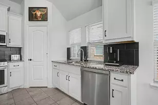 1004 Deer Rdg Dr, Crowley, TX 76036 - Photo 10