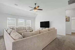 1004 Deer Rdg Dr, Crowley, TX 76036 - Photo 6