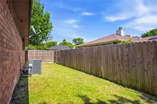 2431 Eastern Oaks Dr, Dallas, TX 75227 - Photo 24