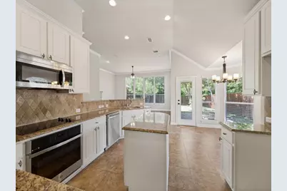 4557 Oak Shores Drive, Plano, TX 75024 - Photo 10