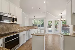 4557 Oak Shores Dr, Plano, TX 75024 - Photo 10