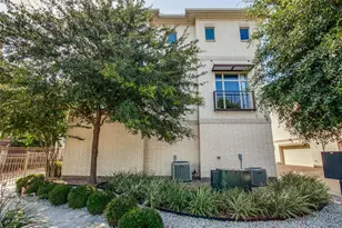 2325 Stutz Dr, Dallas, TX 75235 - Photo 24
