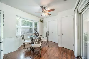 2233 Westfield St, Grand Prairie, TX 75050 - Photo 10