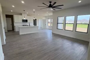216 Reliance Rd, Godley, TX 76044 - Photo 4