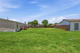 201 Oak St, Blue Ridge, TX 75424 - Photo 8