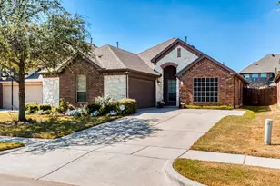 1404 Pillar Bluff Way, McKinney, TX 75072 - Photo 2