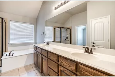 1404 Pillar Bluff Way, McKinney, TX 75072 - Photo 16