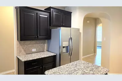 11504 Starlight Ranch Trail, Fort Worth, TX 76052 - Photo 6