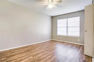 1255 E Pentagon Pkwy, Dallas, TX 75216 - Photo 10