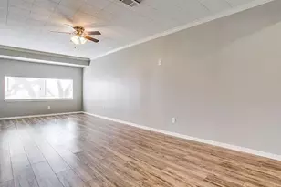 1255 E Pentagon Pkwy, Dallas, TX 75216 - Photo 14