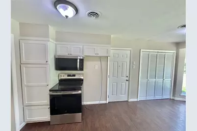 306 Line Drive, Gainesville, TX 76240 - Photo 6