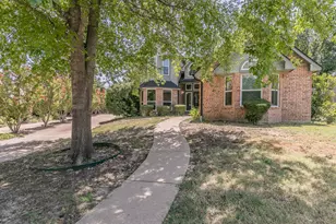 2 Edgemere Ct, Trophy Club, TX 76262 - Photo 34
