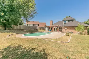 2 Edgemere Ct, Trophy Club, TX 76262 - Photo 32
