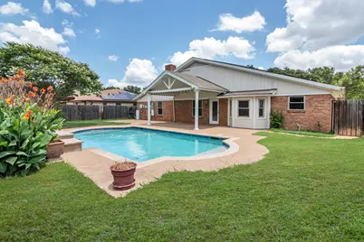 5501 Wood View Street, North Richland Hills, TX 76180 - Photo 30
