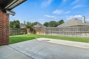 1109 Nottingham Trail, Saginaw, TX 76179 - Photo 28