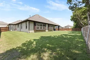 1004 Bessie Dr, DeSoto, TX 75115 - Photo 30