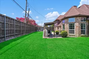6035 Berry Trail Ct, Dallas, TX 75248 - Photo 36