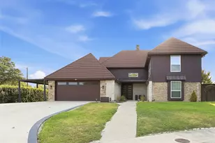 6035 Berry Trail Ct, Dallas, TX 75248 - Photo 2