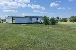 9204 Oklahoma St, Joshua, TX 76058 - Photo 8