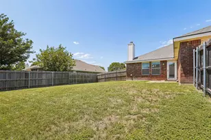 205 Rosewood Ct, Red Oak, TX 75154 - Photo 30