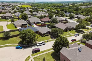 205 Rosewood Ct, Red Oak, TX 75154 - Photo 34