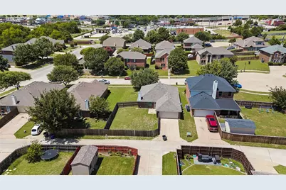 205 Rosewood Court, Red Oak, TX 75154 - Photo 36