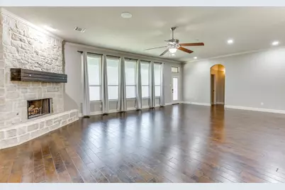 8241 Sandhill Crane Drive, Fort Worth, TX 76118 - Photo 4