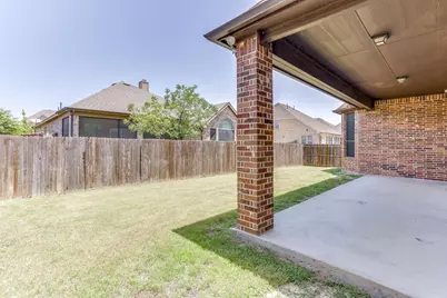 8241 Sandhill Crane Drive, Fort Worth, TX 76118 - Photo 18