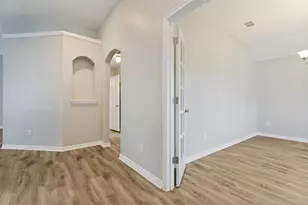417 Brookhollow Ln, Saginaw, TX 76131 - Photo 6
