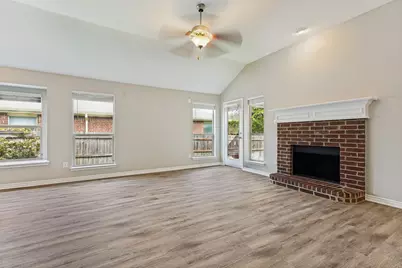 417 Brookhollow Lane, Saginaw, TX 76131 - Photo 8