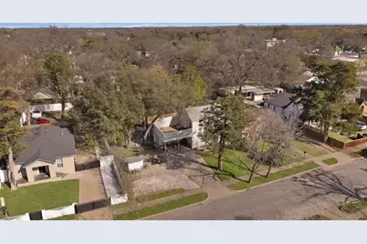 928 S Windomere Avenue #B, Dallas, TX 75208 - Photo 2