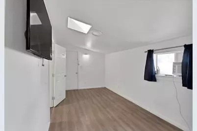 928 S Windomere Avenue #B, Dallas, TX 75208 - Photo 8