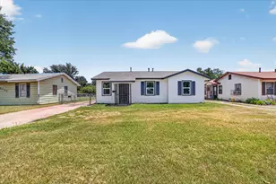 5137 E Berry St, Fort Worth, TX 76119 - Photo 2