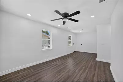 5137 E Berry Street, Fort Worth, TX 76119 - Photo 4