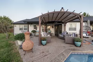 511 S Sulphur St, Leonard, TX 75452 - Photo 8