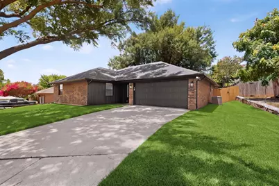 3804 Wrexgate Court, Arlington, TX 76016 - Photo 2