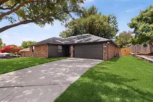 3804 Wrexgate Ct, Arlington, TX 76016 - Photo 2