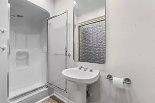 2441 Miller St, Grand Prairie, TX 75051 - Photo 14
