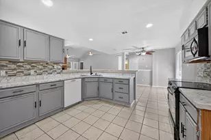 7405 Emerywood Ln, Fort Worth, TX 76137 - Photo 4
