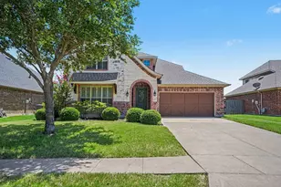 4310 Garden Path Ln, Mansfield, TX 76063 - Photo 2