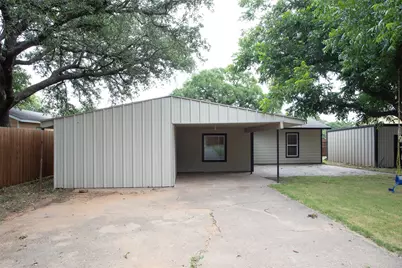 310 Colorado Avenue, Graham, TX 76450 - Photo 26