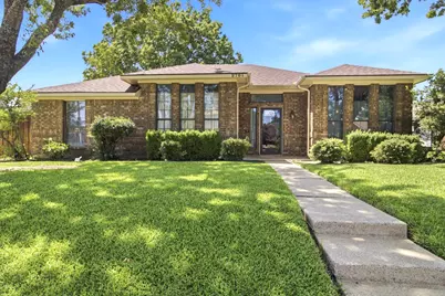 2701 Beau Drive, Mesquite, TX 75181 - Photo 2
