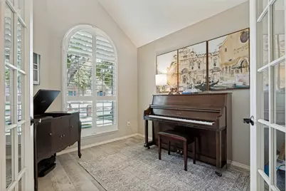 505 Knoll Park Court, McKinney, TX 75072 - Photo 4