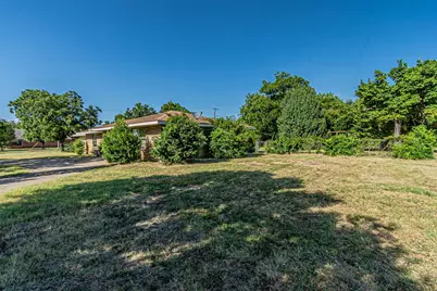 3200 Grady Street, Forest Hill, TX 76119 - Photo 4