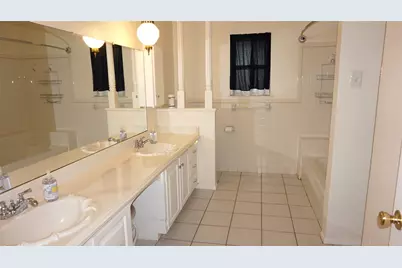 5013 Marble Falls Road, Fort Worth, TX 76103 - Photo 20