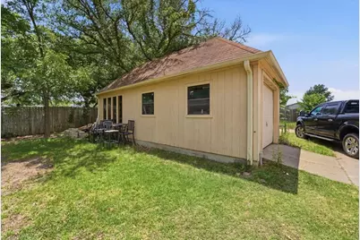 130 Mulberry Street, Van, TX 75790 - Photo 10