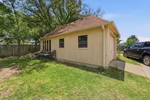 130 Mulberry St, Van, TX 75790 - Photo 10