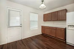 2812 Paddock Way, Denton, TX 76210 - Photo 12