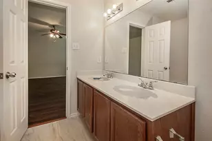 2812 Paddock Way, Denton, TX 76210 - Photo 10